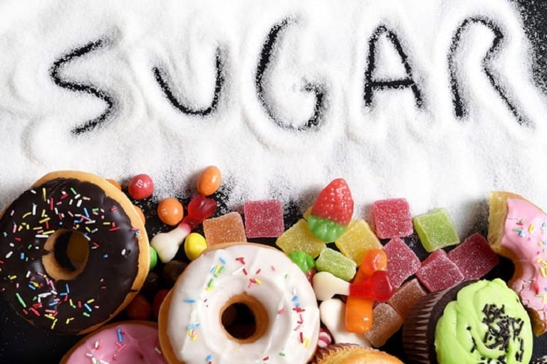 Đau dạ dày nên kiêng ăn thực phẩm nhiều đường  