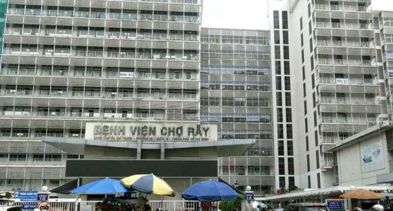 Bệnh viện Chợ Rẫy là một trong những bệnh viện hàng đầu ở phía Nam