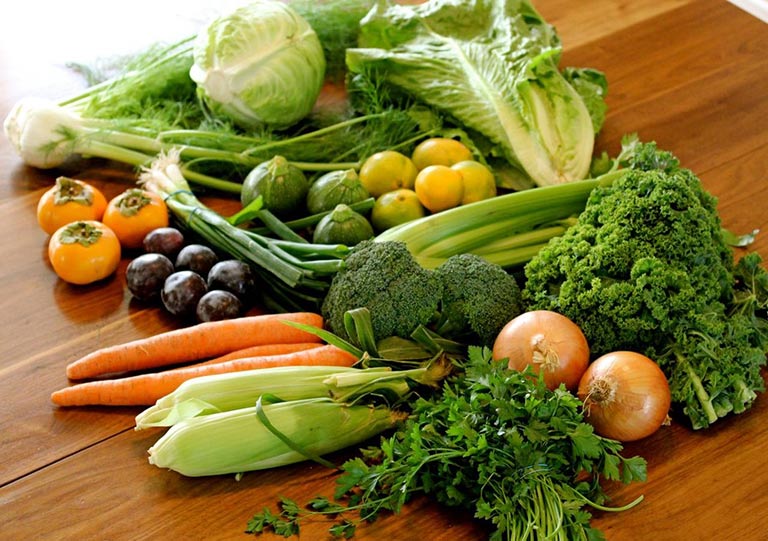 Bổ sung rau xanh có thể giúp ổn định nồng độ axit trong dạ dày